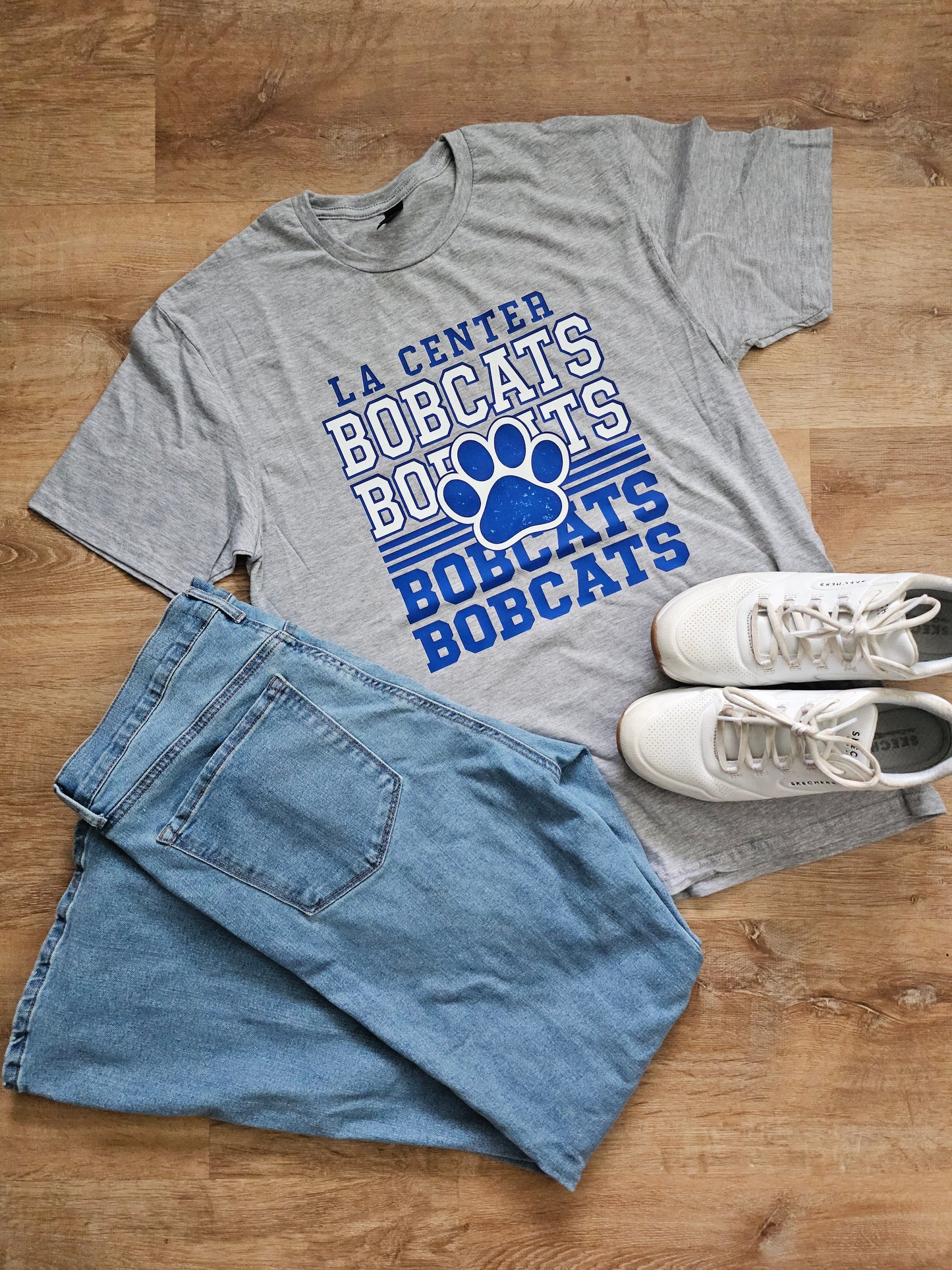 YOUTH La Center Bobcats Paw  tshirt Pre-order